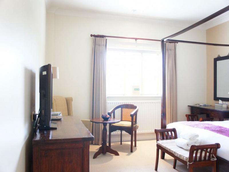 Asperion Hillside Hotel Guildford Dış mekan fotoğraf