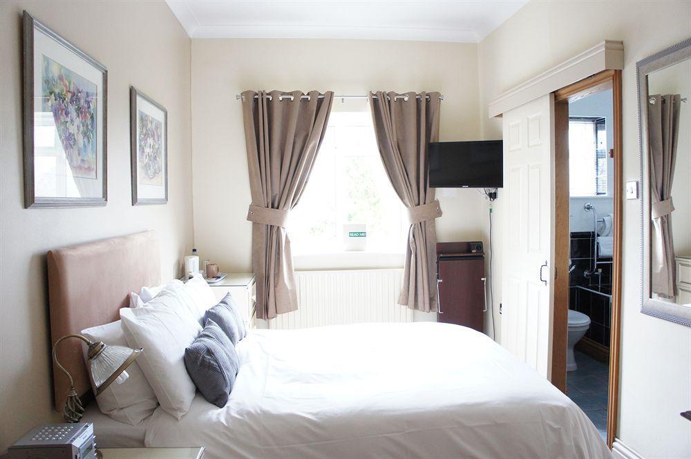 Asperion Hillside Hotel Guildford Dış mekan fotoğraf